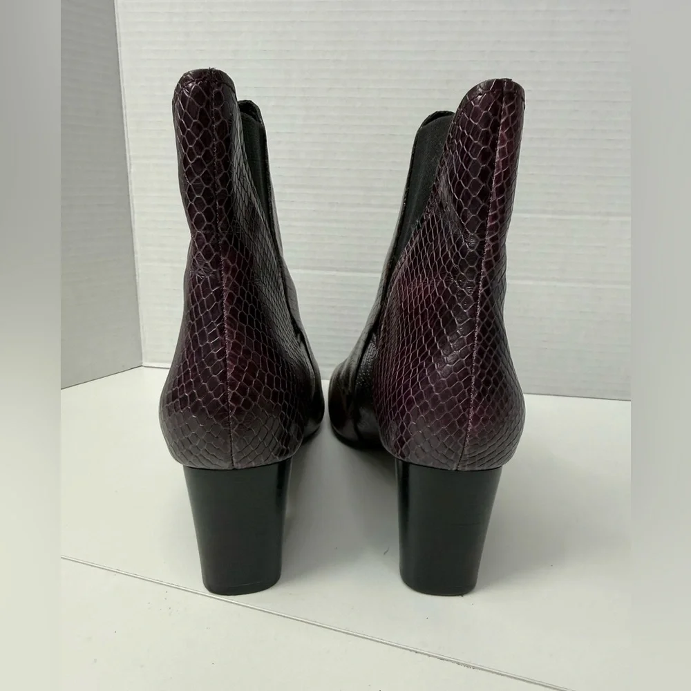 Donald J. Pliner Austen Snake-Embossed Leather Pointed Toe Chelsea Ankle boots